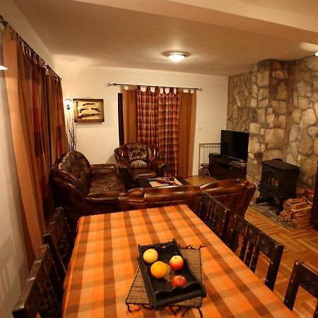 Family Apartments Žabljak Kültér fotó