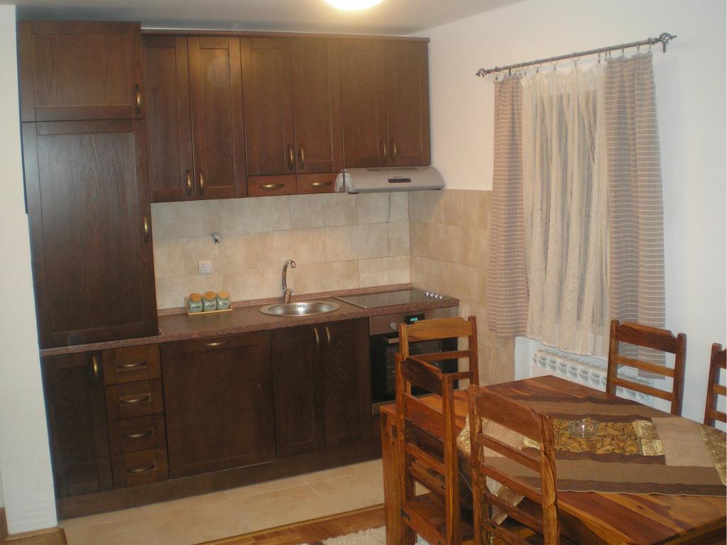 Family Apartments Žabljak Szoba fotó