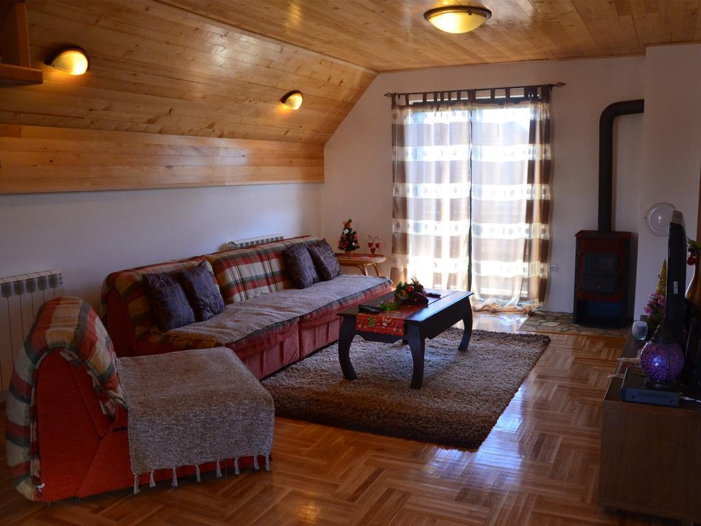 Family Apartments Žabljak Szoba fotó