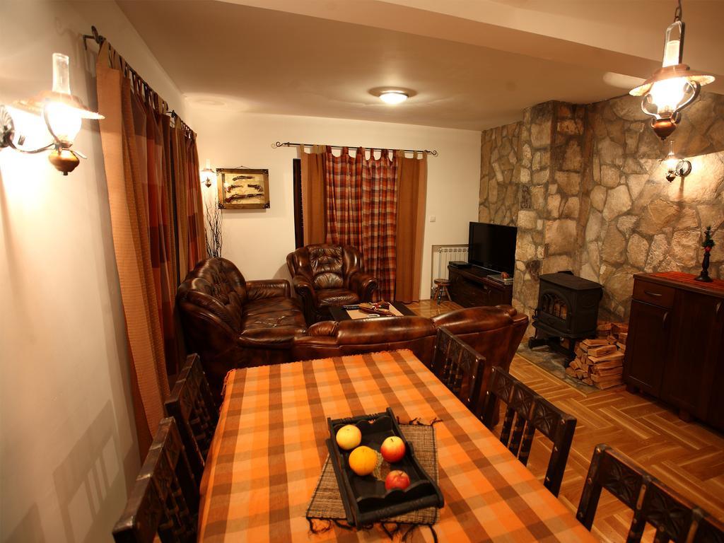 Family Apartments Žabljak Kültér fotó